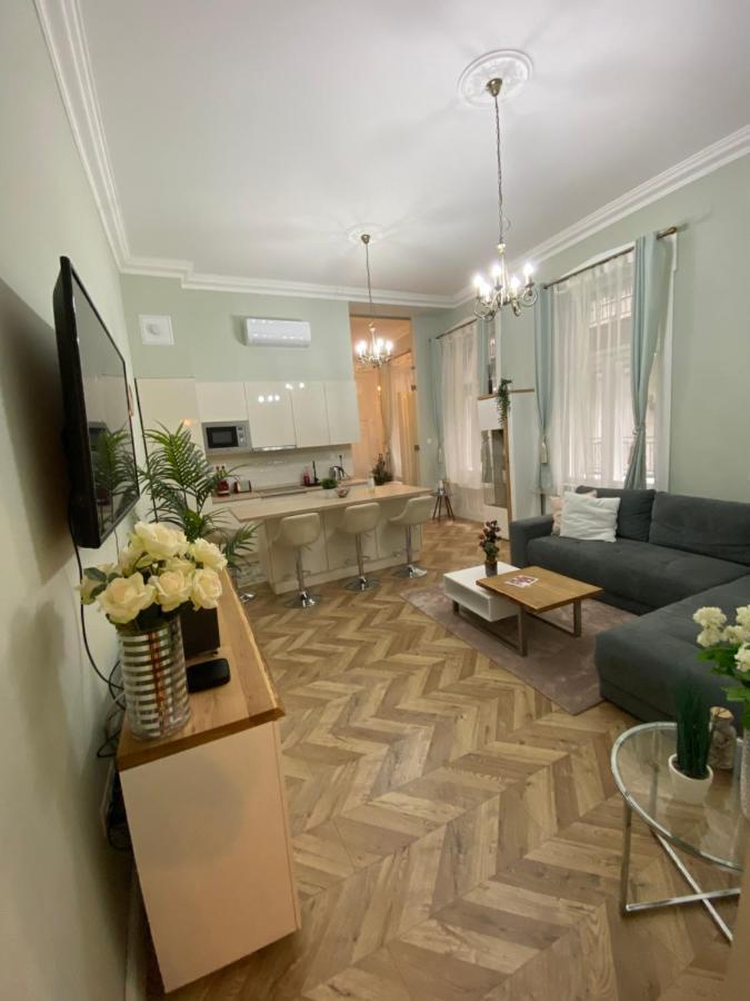 Pj Apartment Budapest Esterno foto